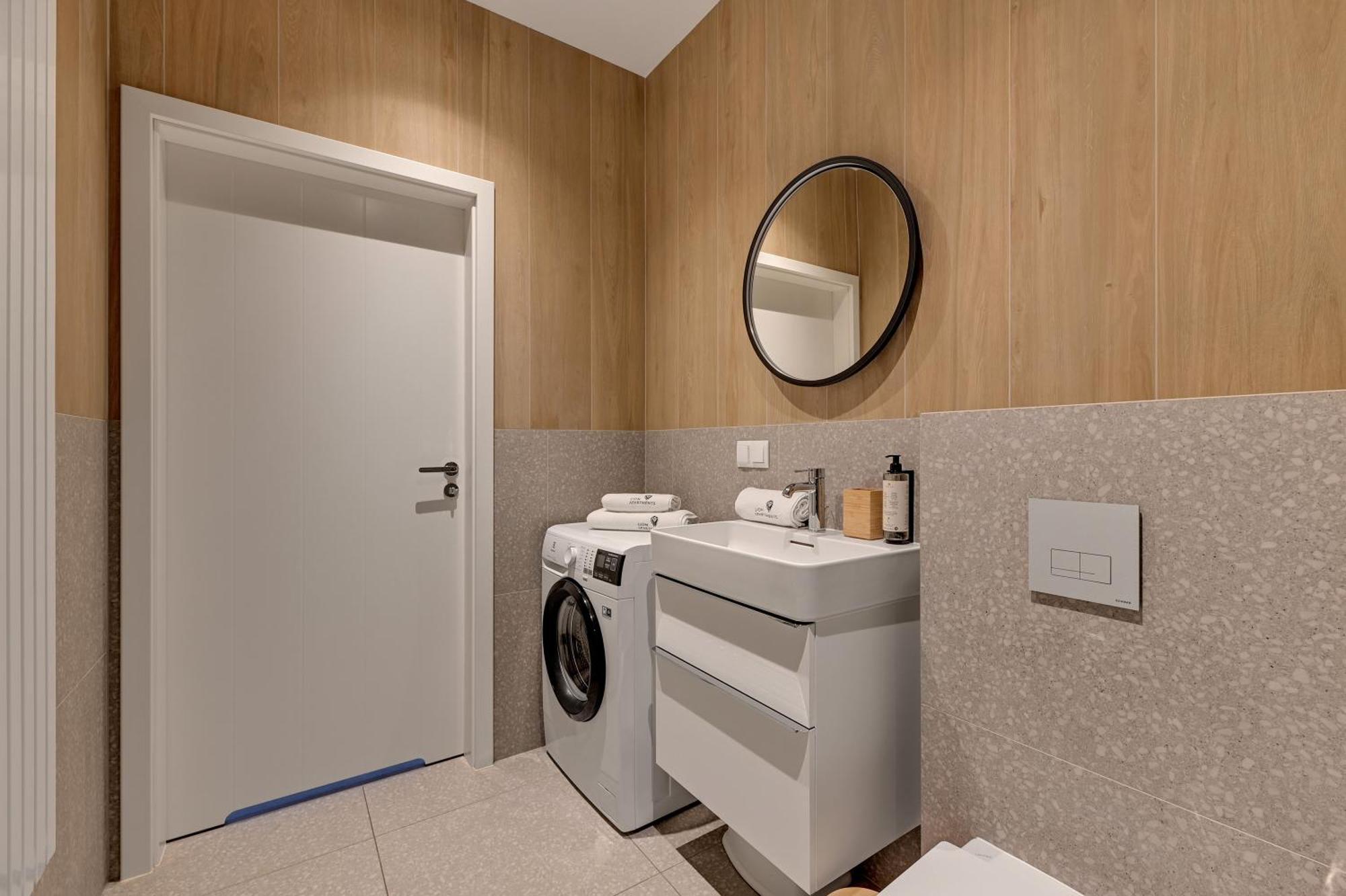 Scala City Center Apartments & Studio By Lion Apartments Gdansk Bagian luar foto