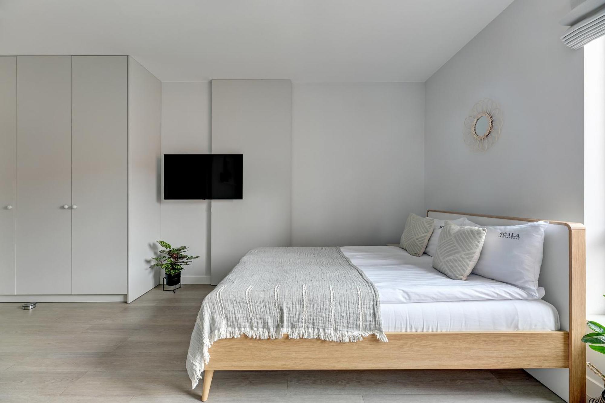 Scala 60Ca City Center Apartments & Studio By Lion Apartments Gdansk Bagian luar foto