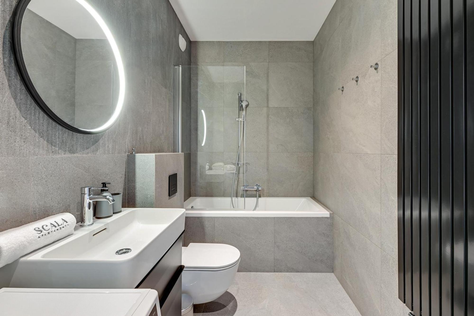 Scala City Center Apartments & Studio By Lion Apartments Gdansk Bagian luar foto